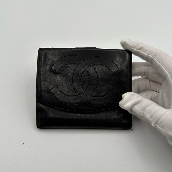Chanel CC leather wallet - Picture 1 of 10